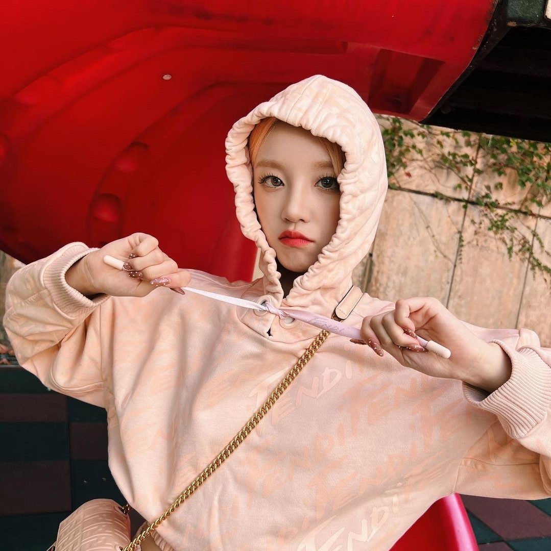Link to Yuqi facts